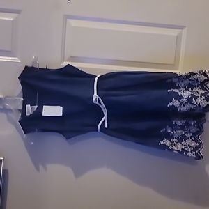 CREAM AND DRAK COLOR GIRLS  DRESS.